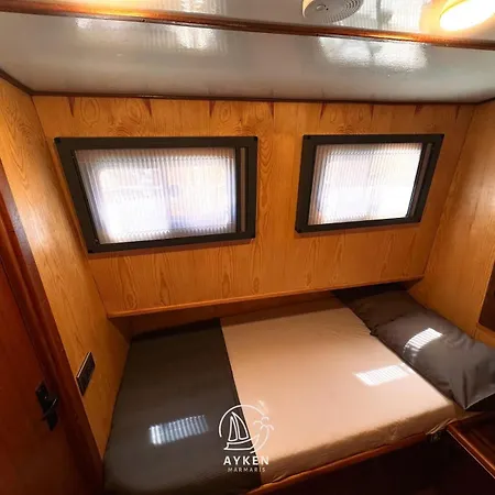 Ayken Boat